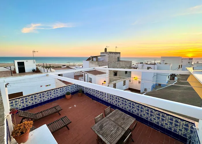 Azucena Luxury Town House In Conil With Terrace And Great Views Holiday home