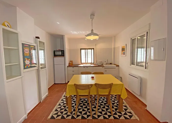 Hébergement de vacances Azucena Luxury Town House In Conil With Terrace And Great Views Conil De La Frontera